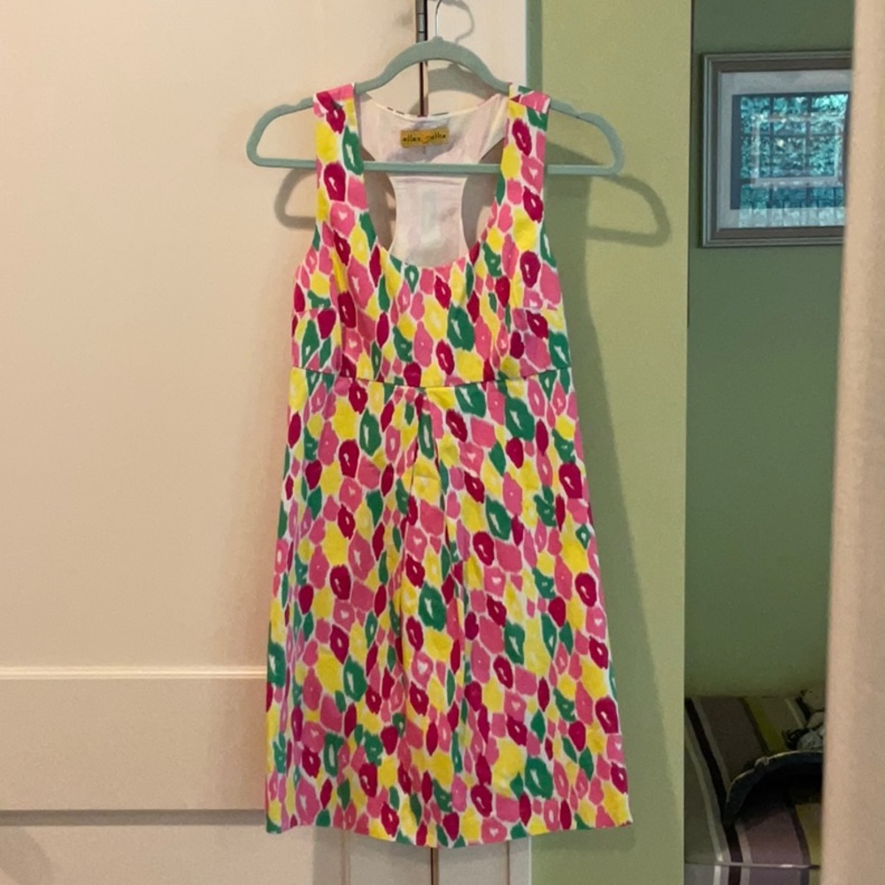 Ellen & Ollie size 4 racer back fully lined dress